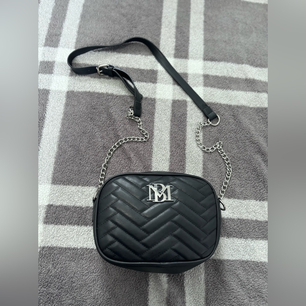 Quilted Crossbody Bag Silver Chain Strap Chevron Purse Small‎